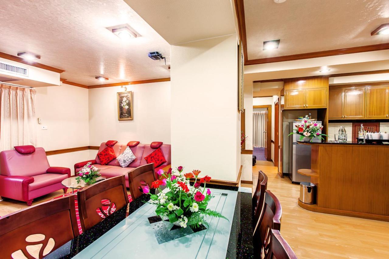 Varindavan Park Serviced Residence Бангкок Экстерьер фото